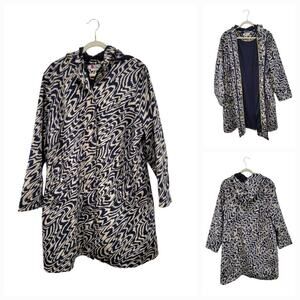 Boden Women's Hooded Raincoat Jacket‎ Size 20 22 Printed